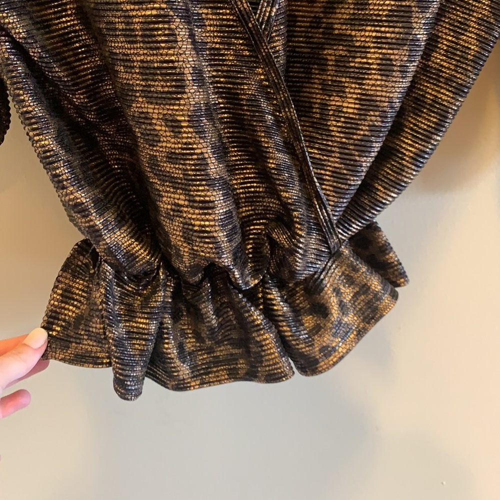Cheetah Top - Picture 3 of 5